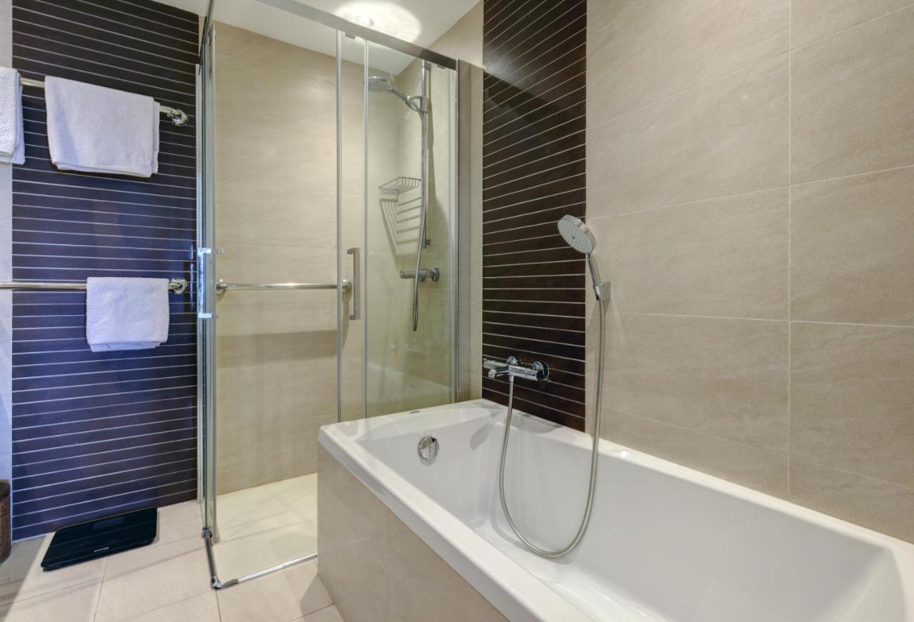 Apartment - Car Included إِستيبونا المظهر الخارجي الصورة